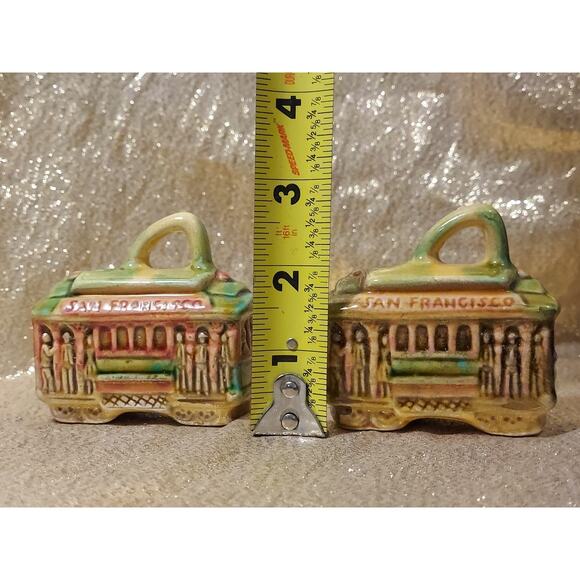 San Francisco Cable Cars Salt Pepper Shaker Set SNCO Imports Japan Souvenir - Picture 7 of 8